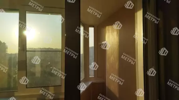 Остекление и отделка балкона в многоквартирном доме